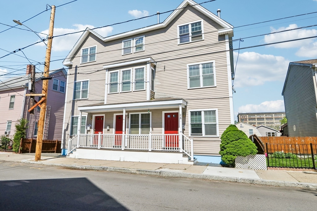 24 Harris St A