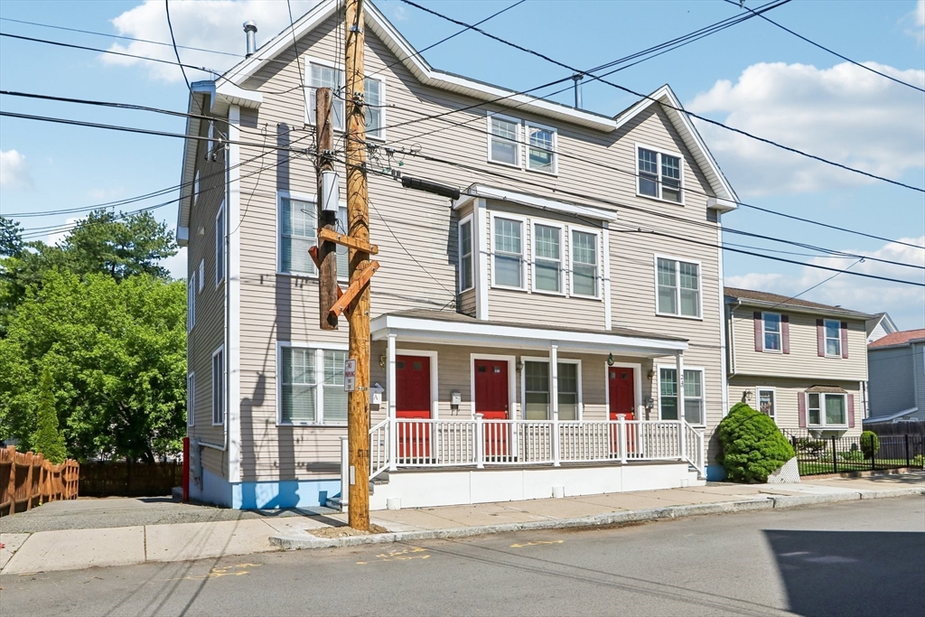 24 Harris St A
