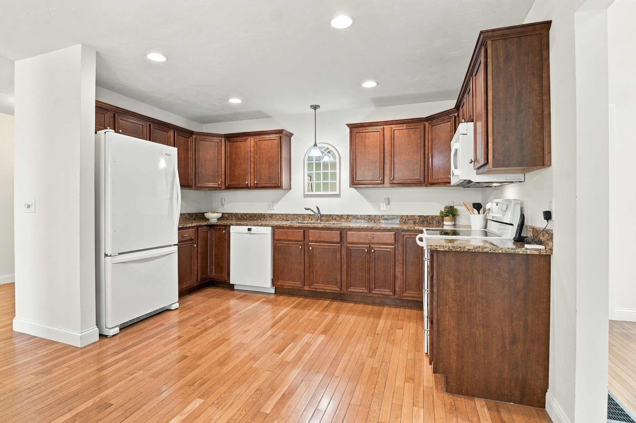 108 Angell Brook Drive #108, West Boylston, MA, 108 Angell Brook Drive #108, West Boylston, MA Photo #16