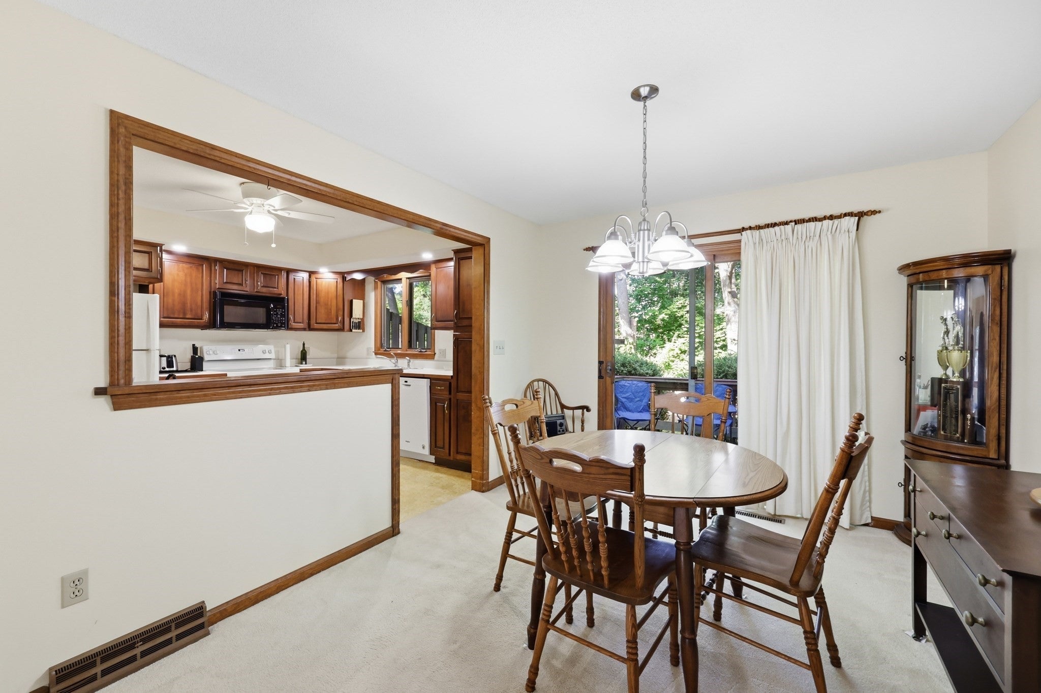3 Castle Hill Rd #E, Agawam, MA, 3 Castle Hill Rd #E, Agawam, MA Photo #13