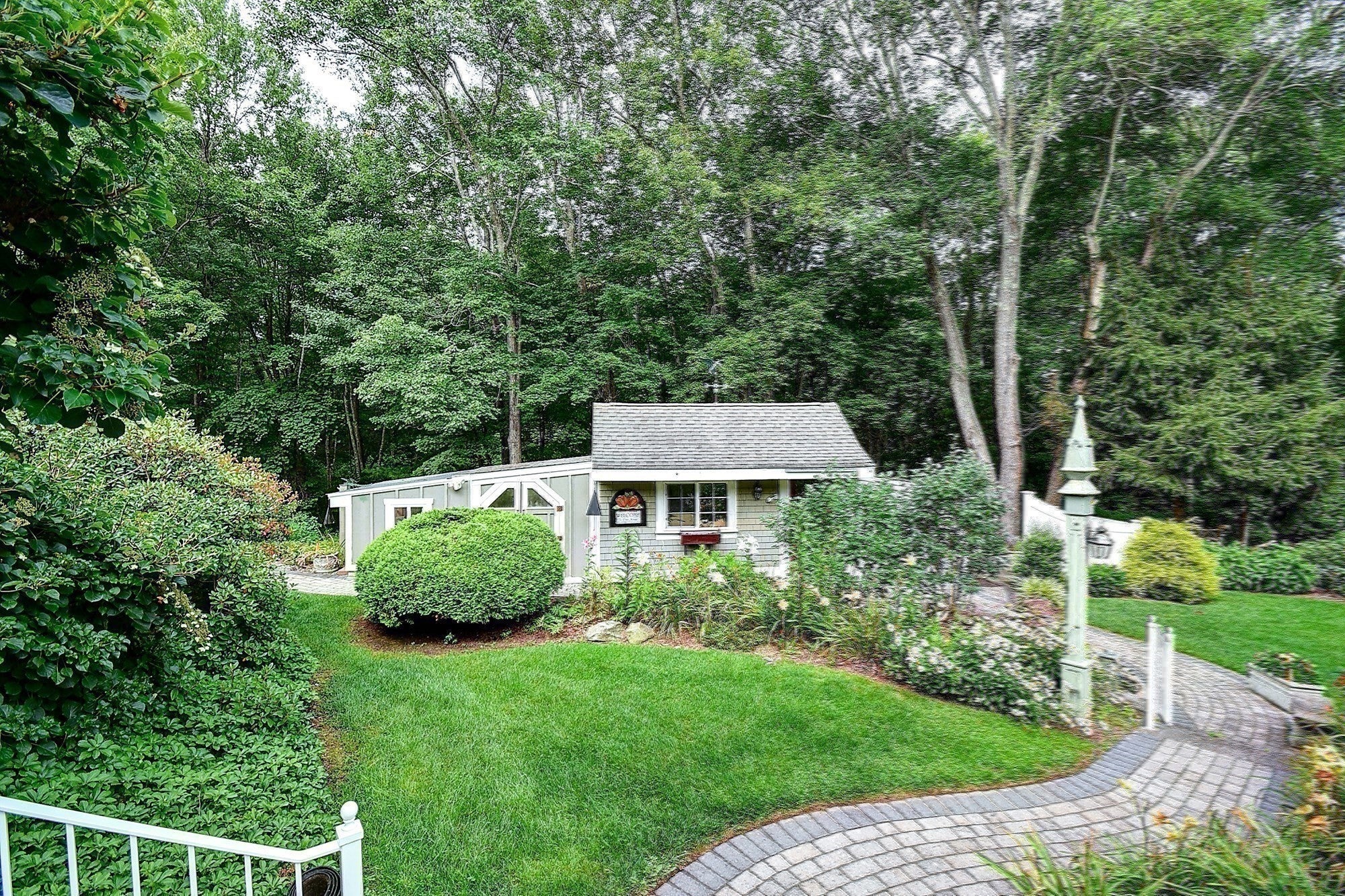 647 Main St #B, Oxford, MA Photo #32