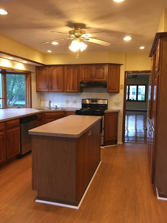103 Wright Ave 1