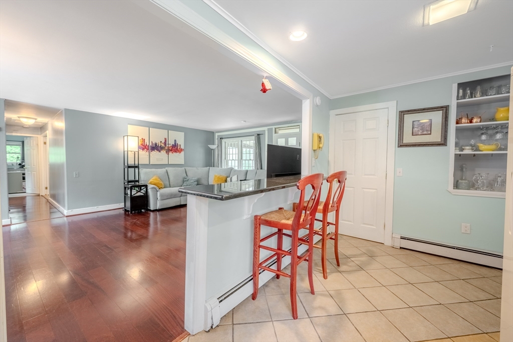 18 Sunset Rd