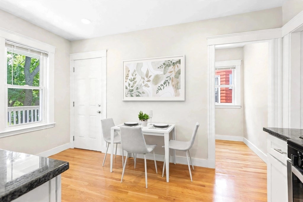 9 Bailey St #3, Boston, MA Photo #7