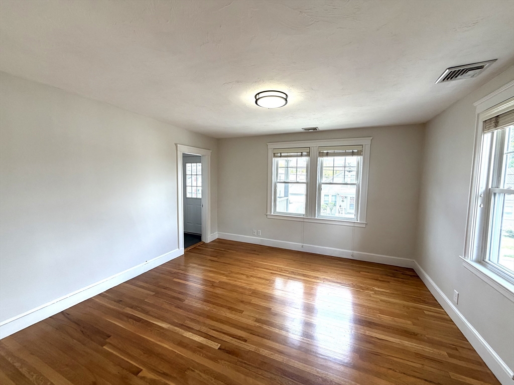 58 Dix St #58, Waltham, MA, 58 Dix St #58, Waltham, MA Photo #7
