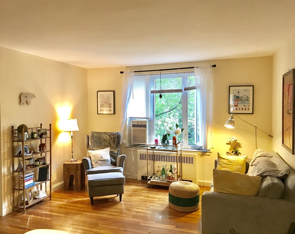 128 Beaconsfield Rd #2, Brookline, MA Photo #1