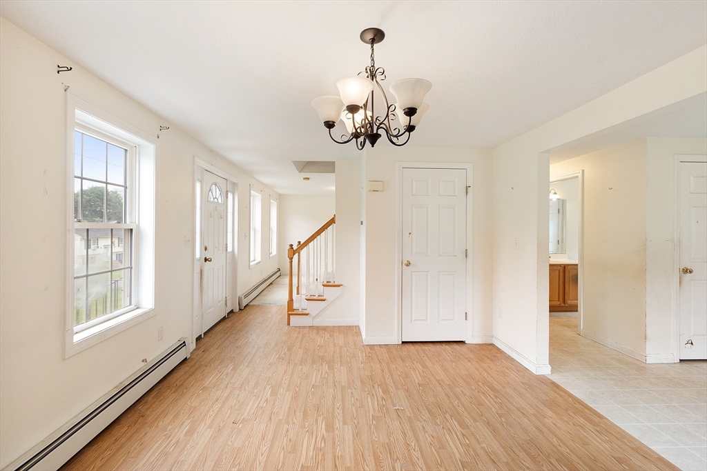 46 Woodlawn Ave