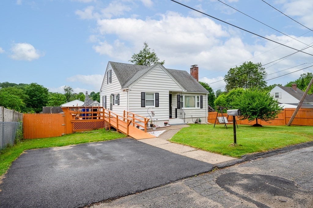 96 Calumet Ave