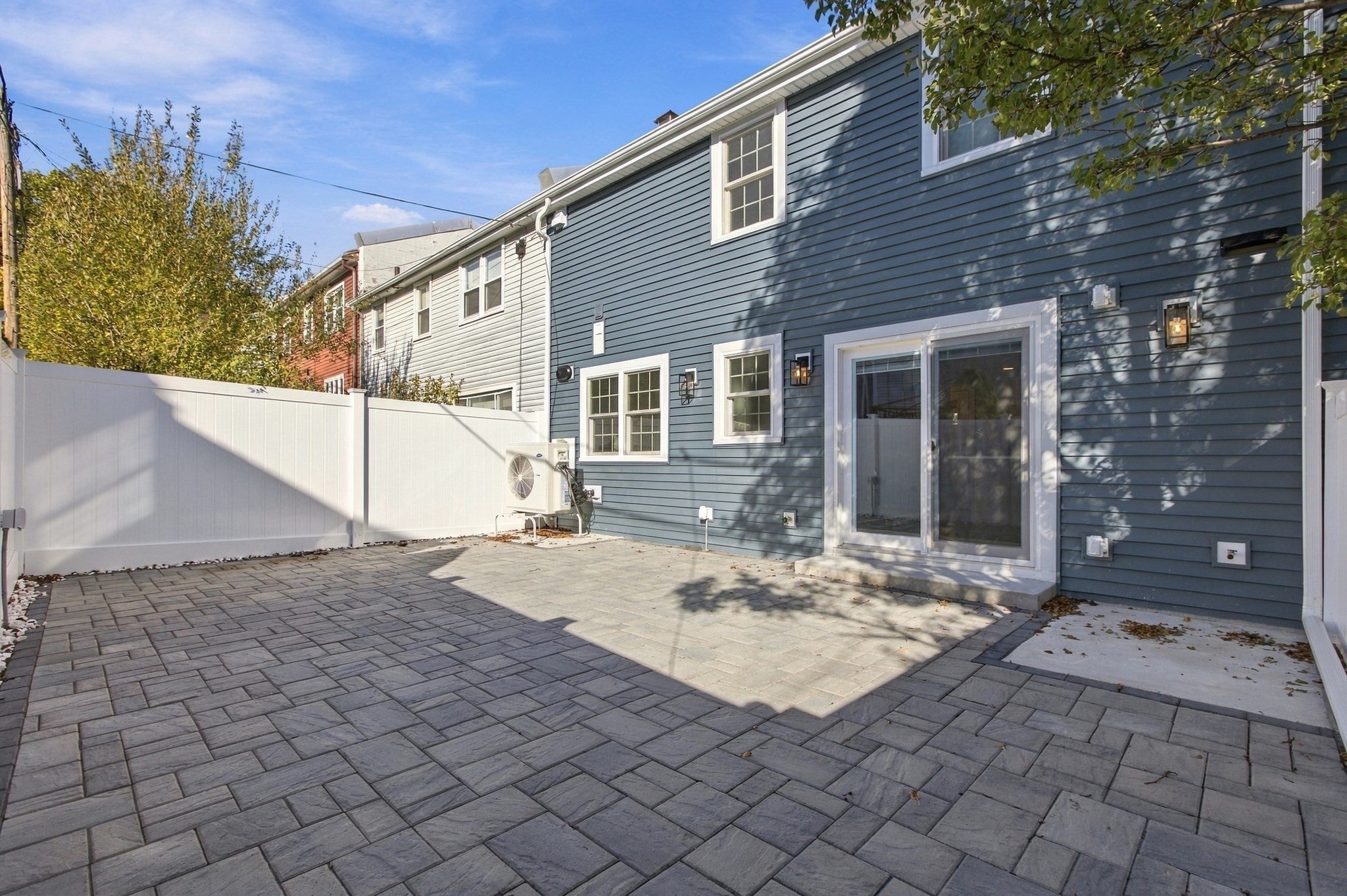 449 E 5th St #SF, Boston, MA Photo #22