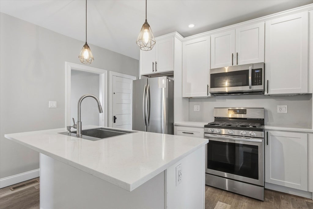 454 Quarry St #454, Quincy, MA, 454 Quarry St #454, Quincy, MA Photo #4