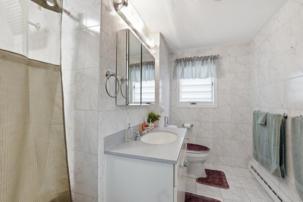 68 Scenic Dr, Leominster, MA Photo #18