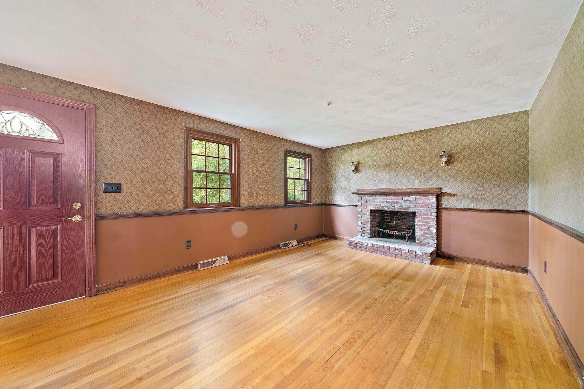 215 Bay State Cir, Hanson, MA, 215 Bay State Cir, Hanson, MA Photo #11