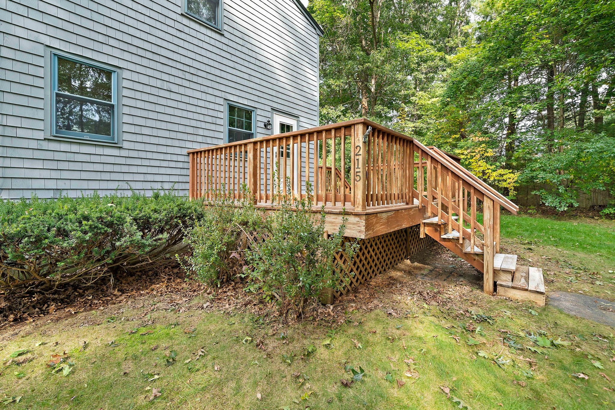 215 Bay State Cir