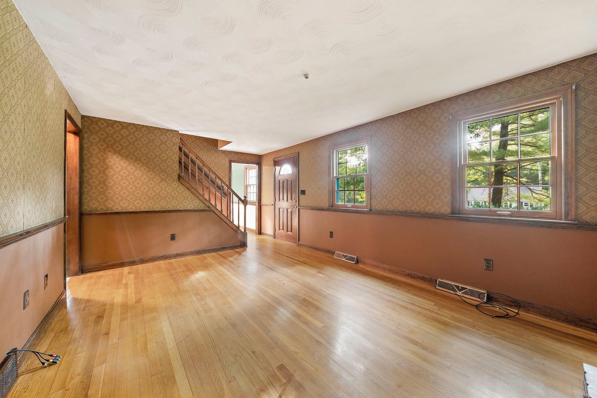 215 Bay State Cir, Hanson, MA, 215 Bay State Cir, Hanson, MA Photo #10