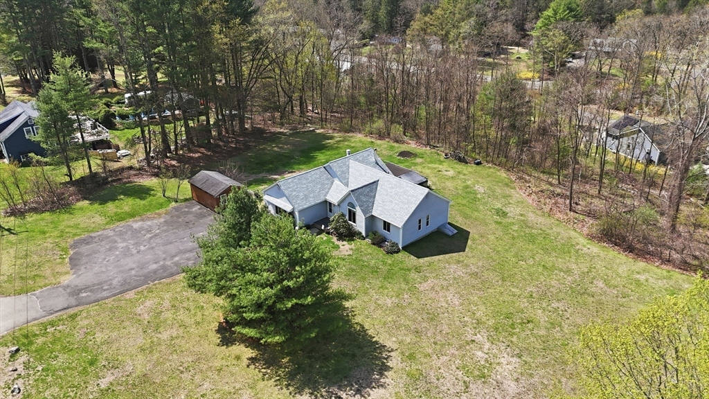 12 Pond Brook Rd