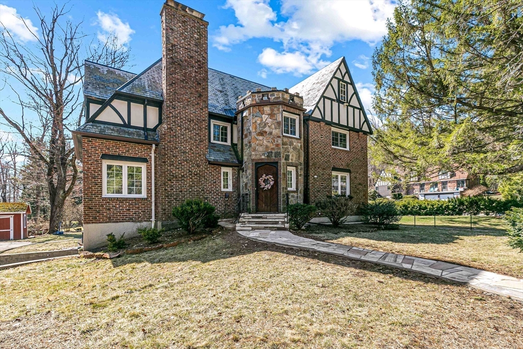 5 Old Brook Dr
