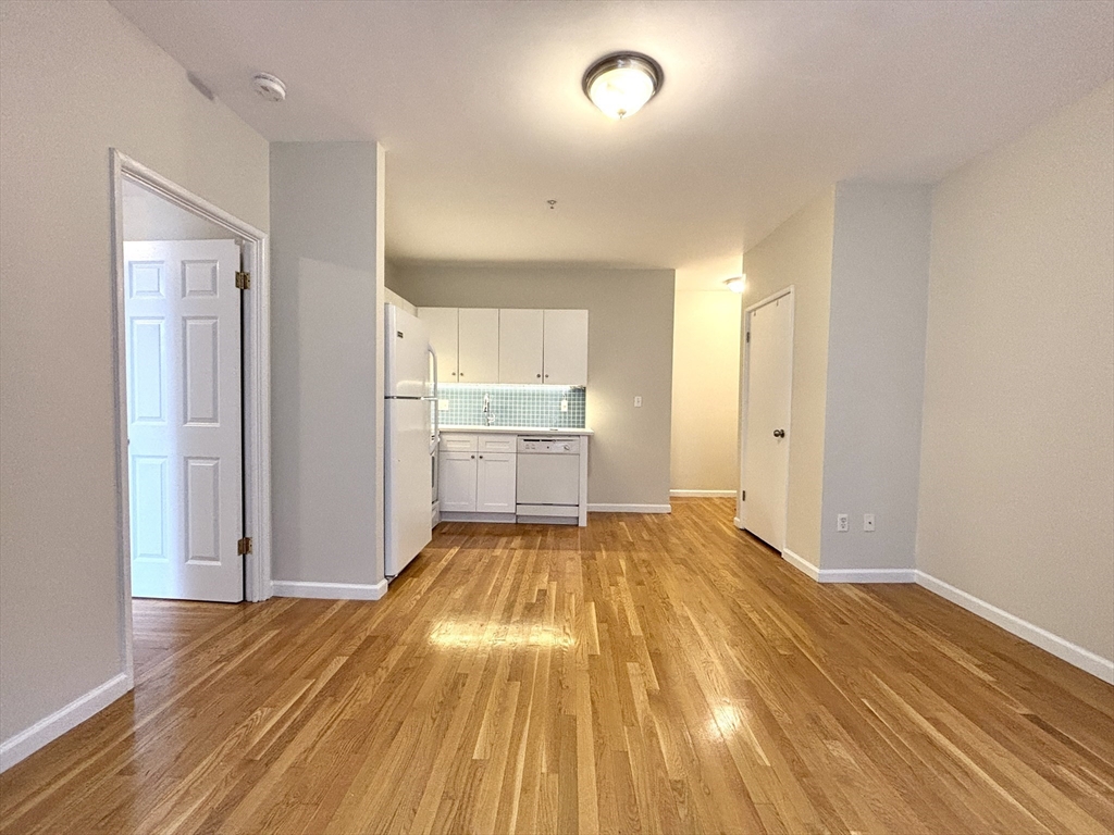 483 Beacon 36