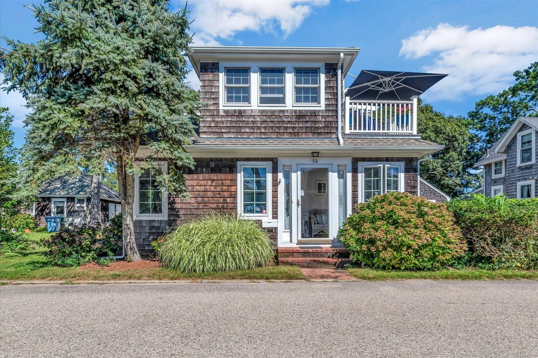 14 Hawthorne Avenue, Falmouth, MA, 14 Hawthorne Avenue, Falmouth, MA Photo #2