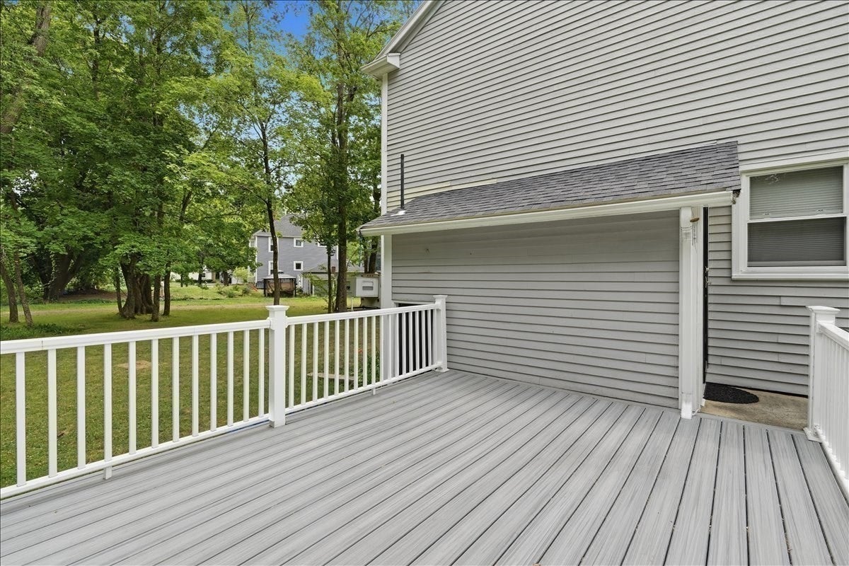 15 Walnut St, West Bridgewater, MA Photo #31