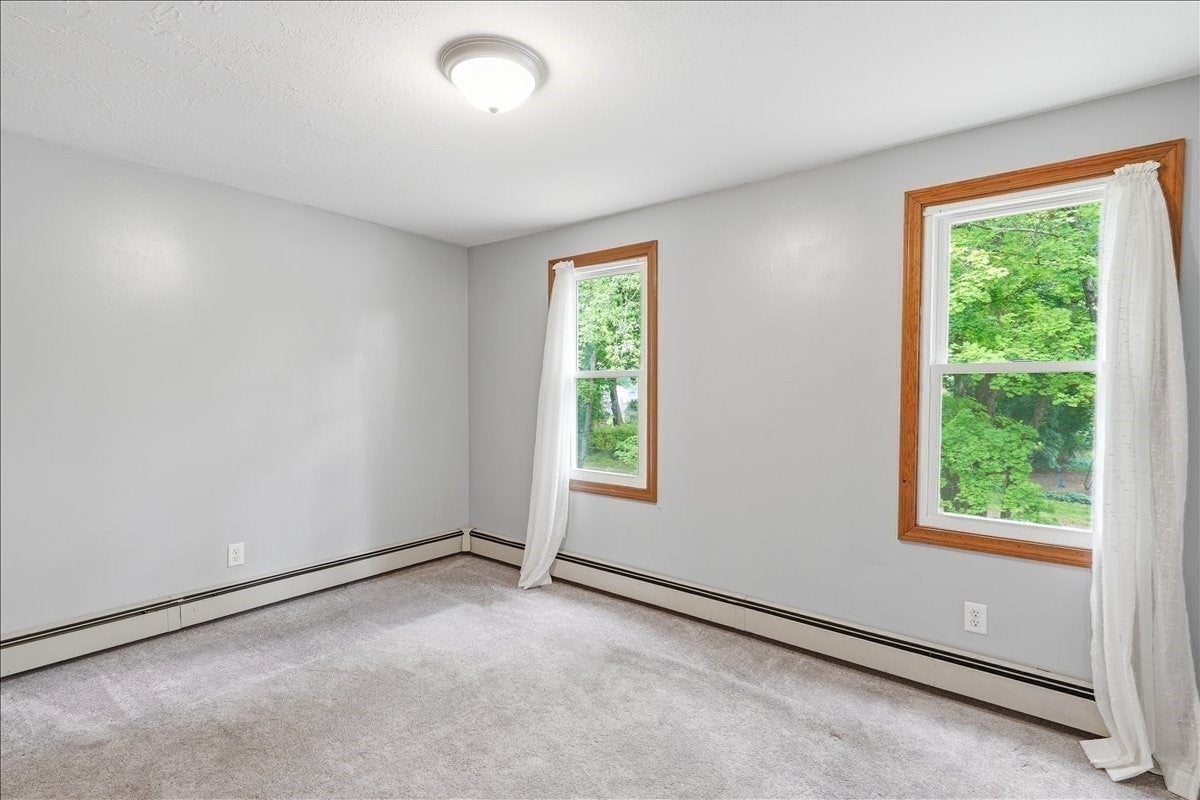 15 Walnut St, West Bridgewater, MA Photo #25