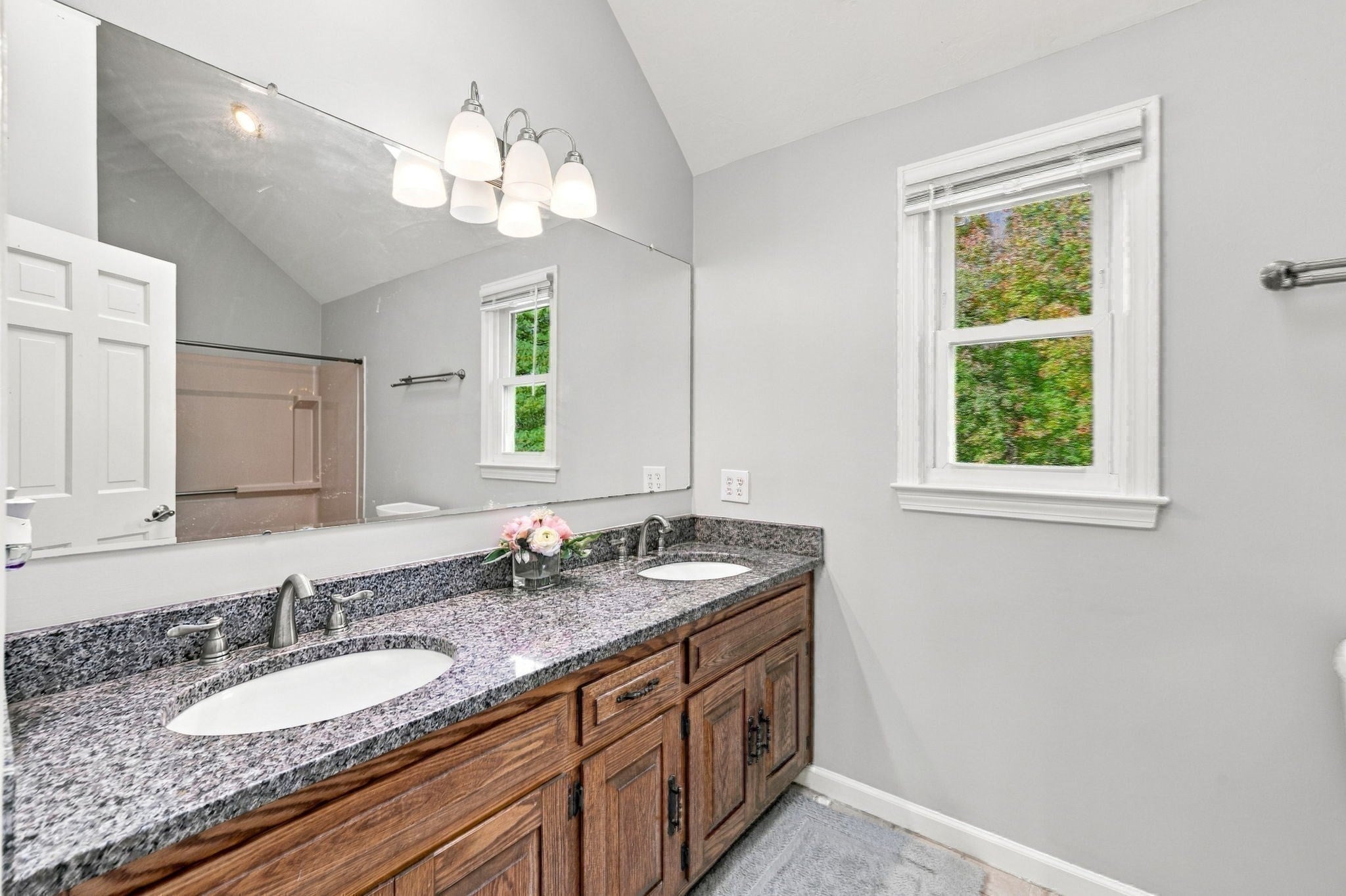 293 Davis St, Northborough, MA Photo #29