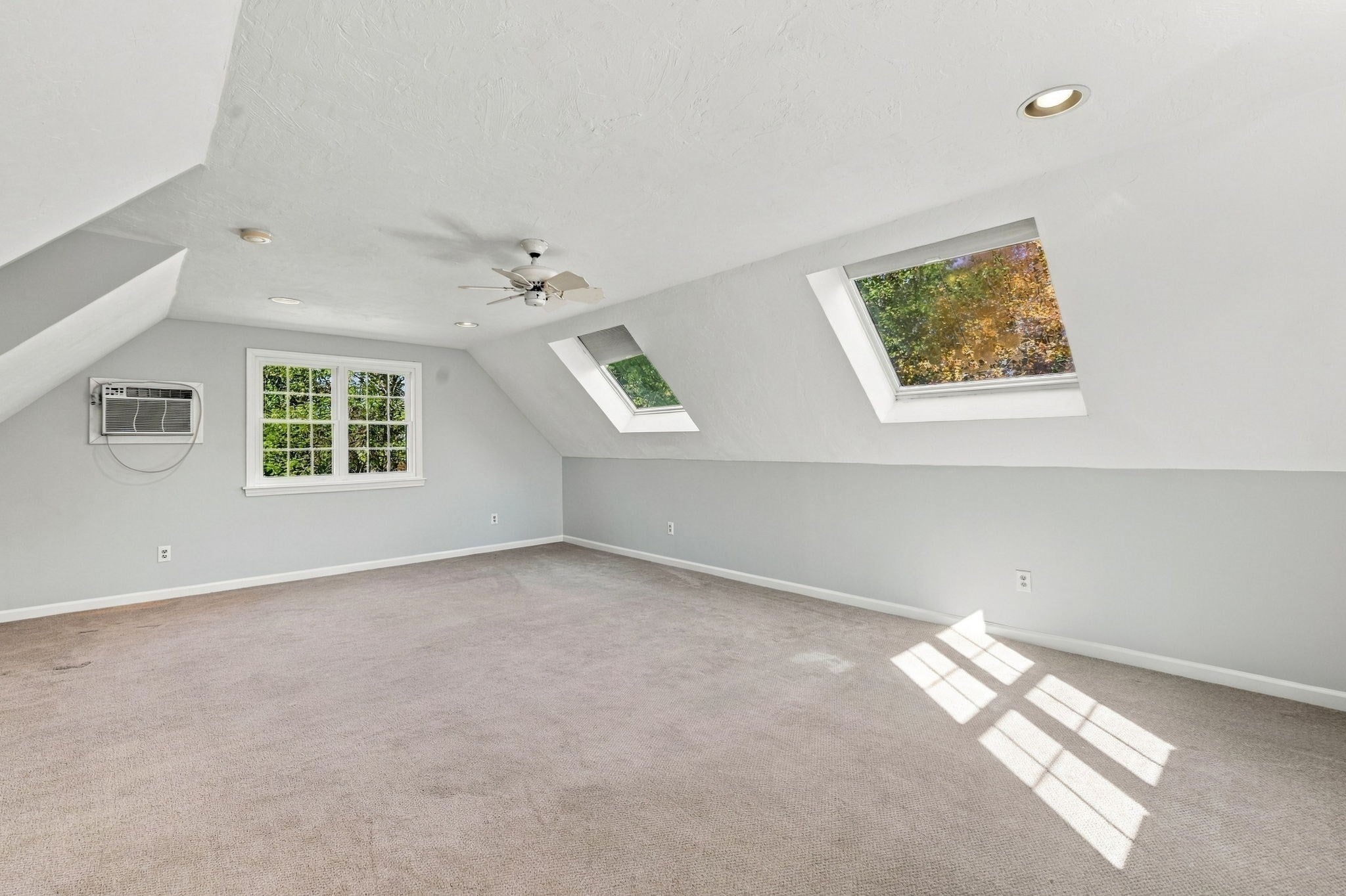293 Davis St, Northborough, MA Photo #32