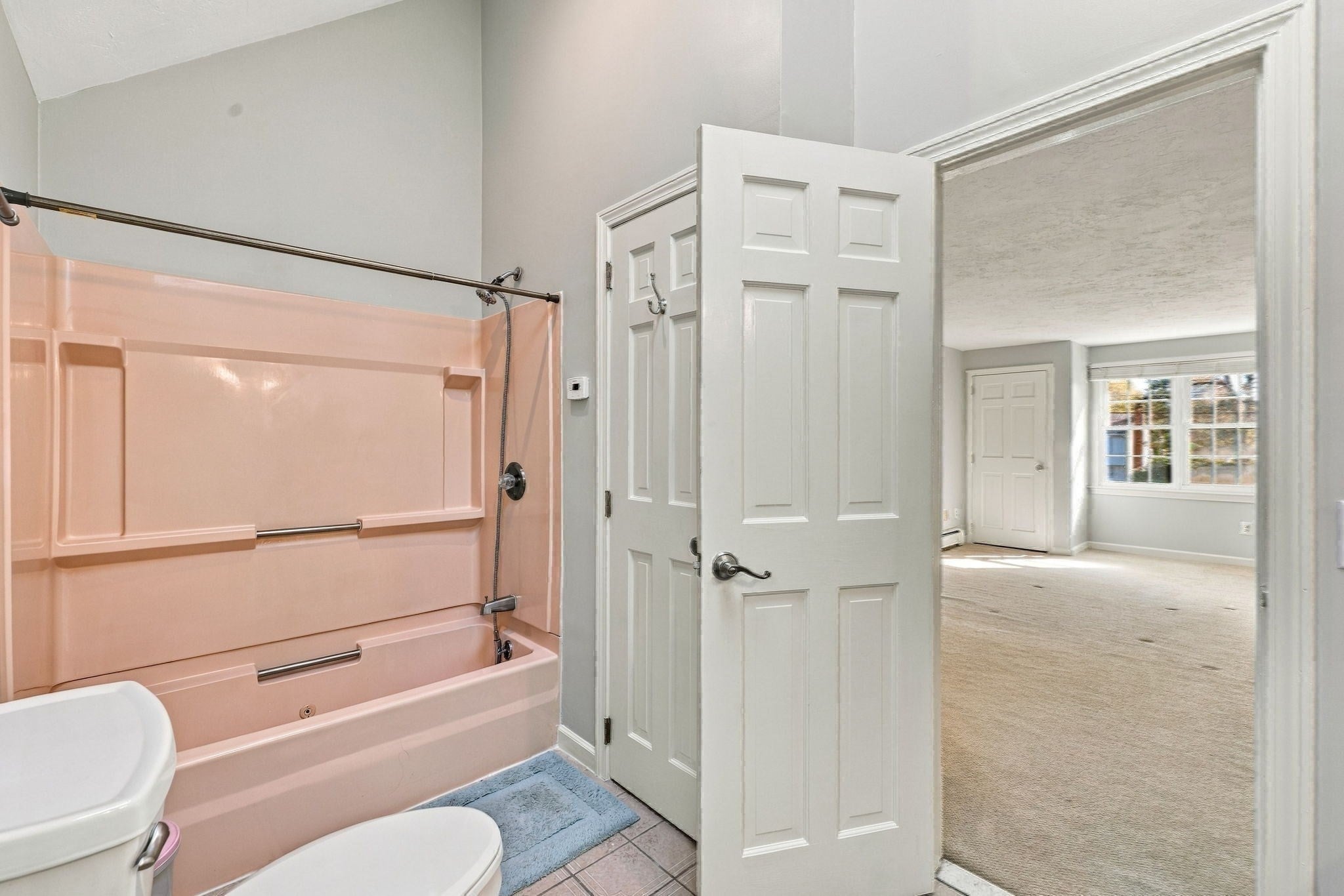 293 Davis St, Northborough, MA Photo #30