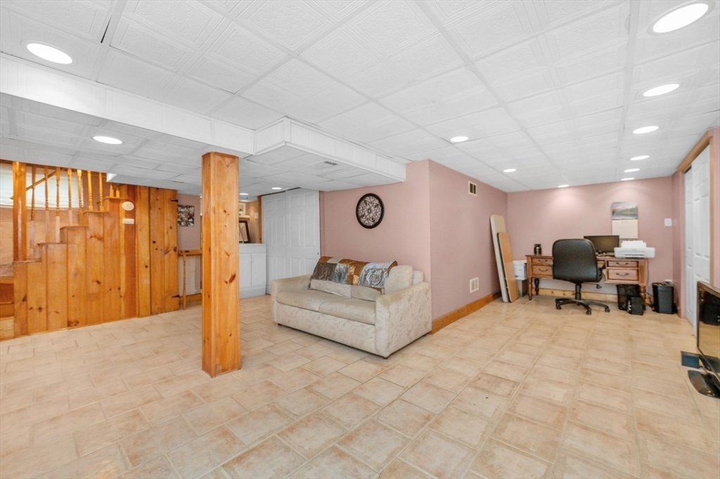 24 Sylvia Street, Lynn, MA, 24 Sylvia Street, Lynn, MA Photo #17