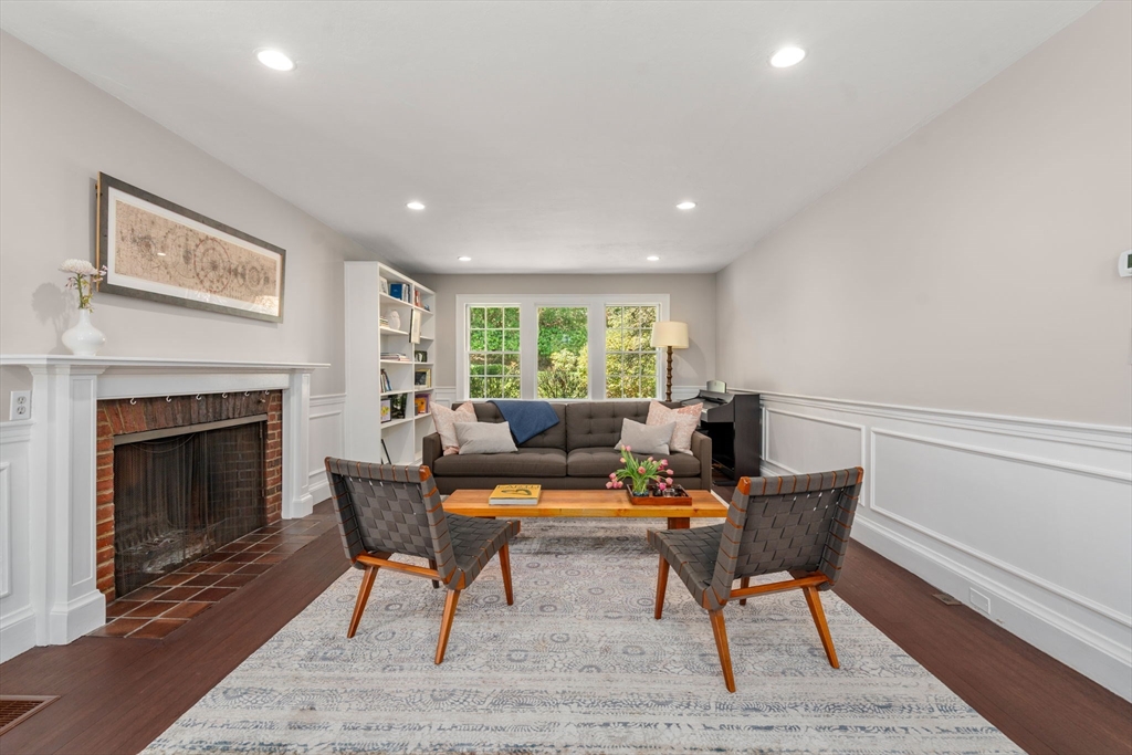 42 Hillside Terrace