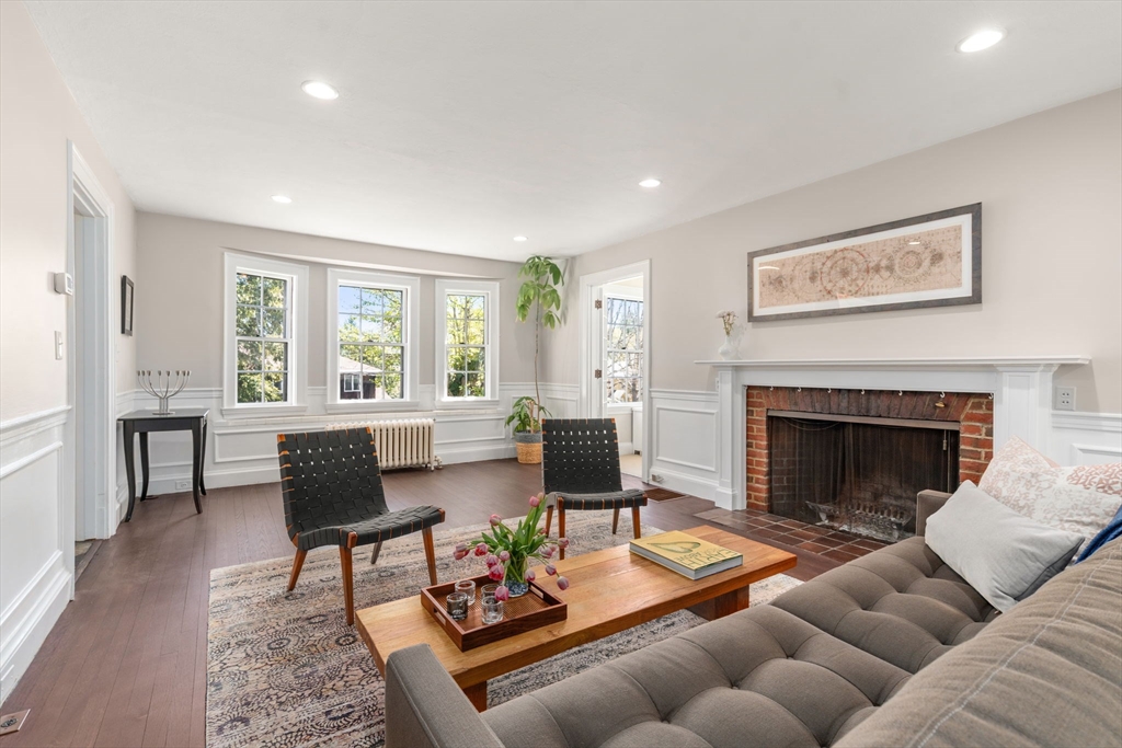 42 Hillside Terrace