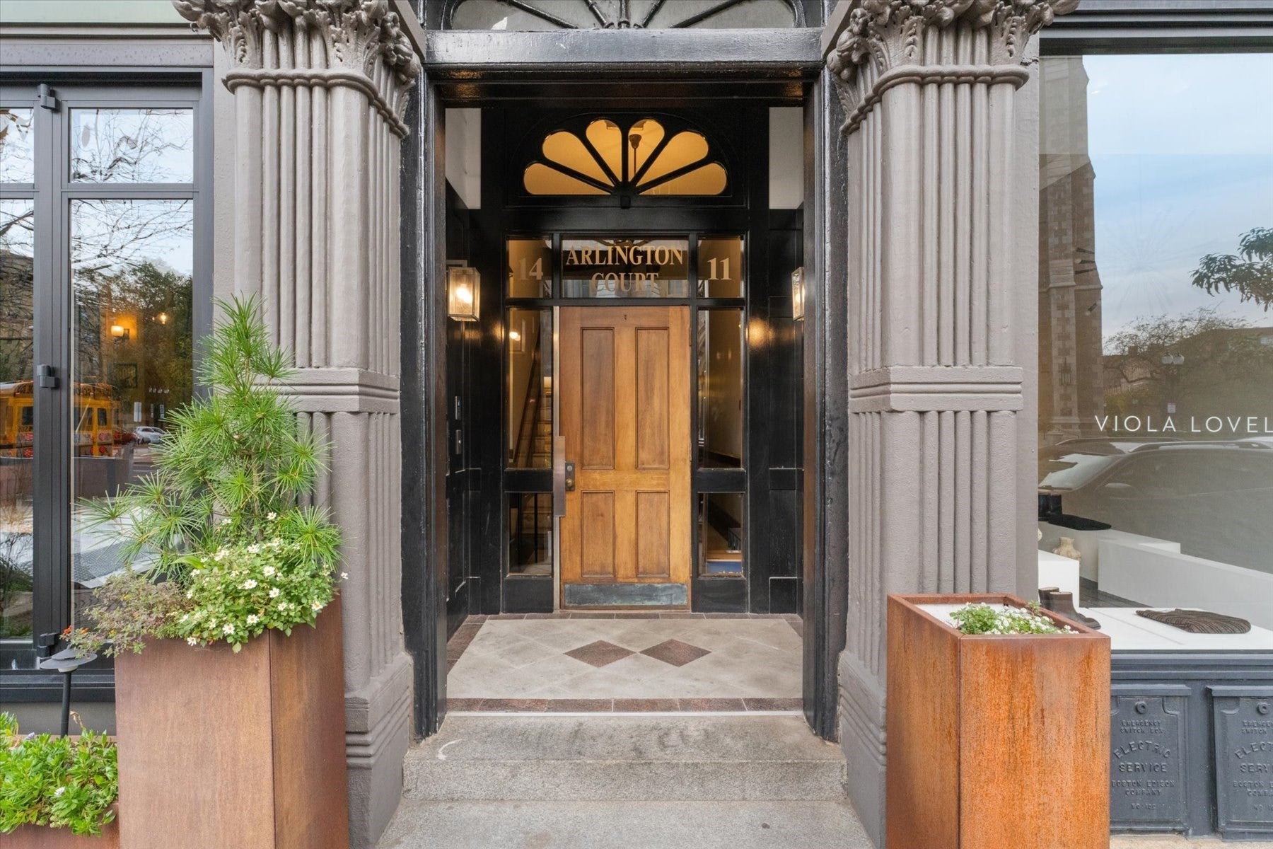 1411 Washington St 21