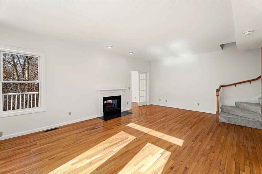 11 Maple Ridge Dr 11