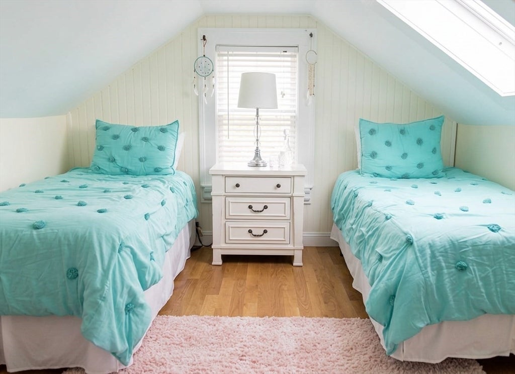 19 Rowland Street #2, Marblehead, MA Photo #8