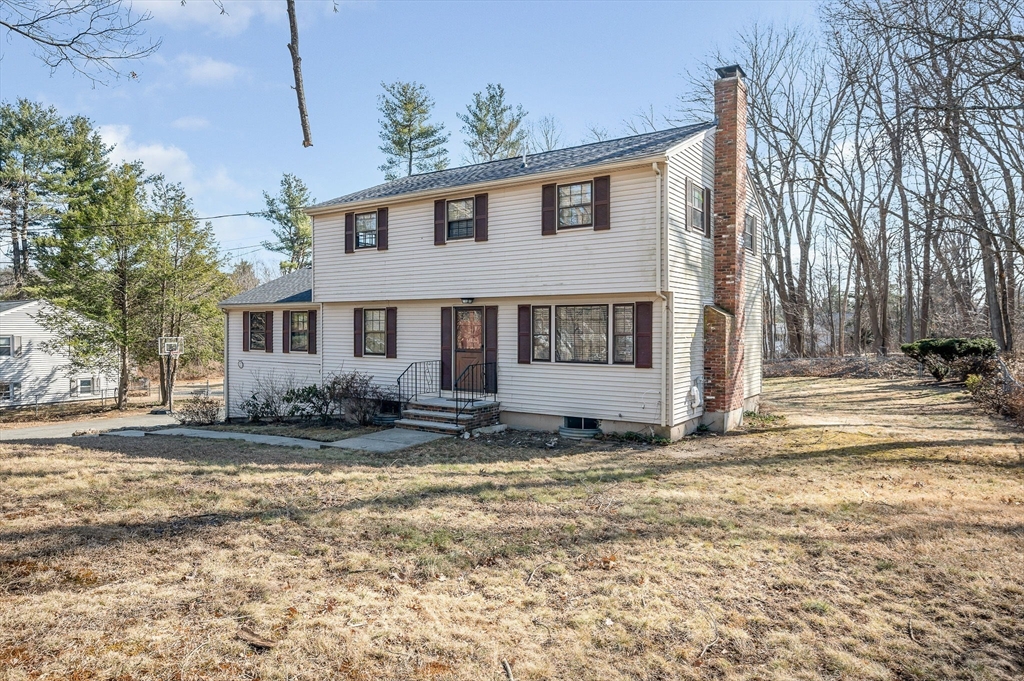 565 Elm St