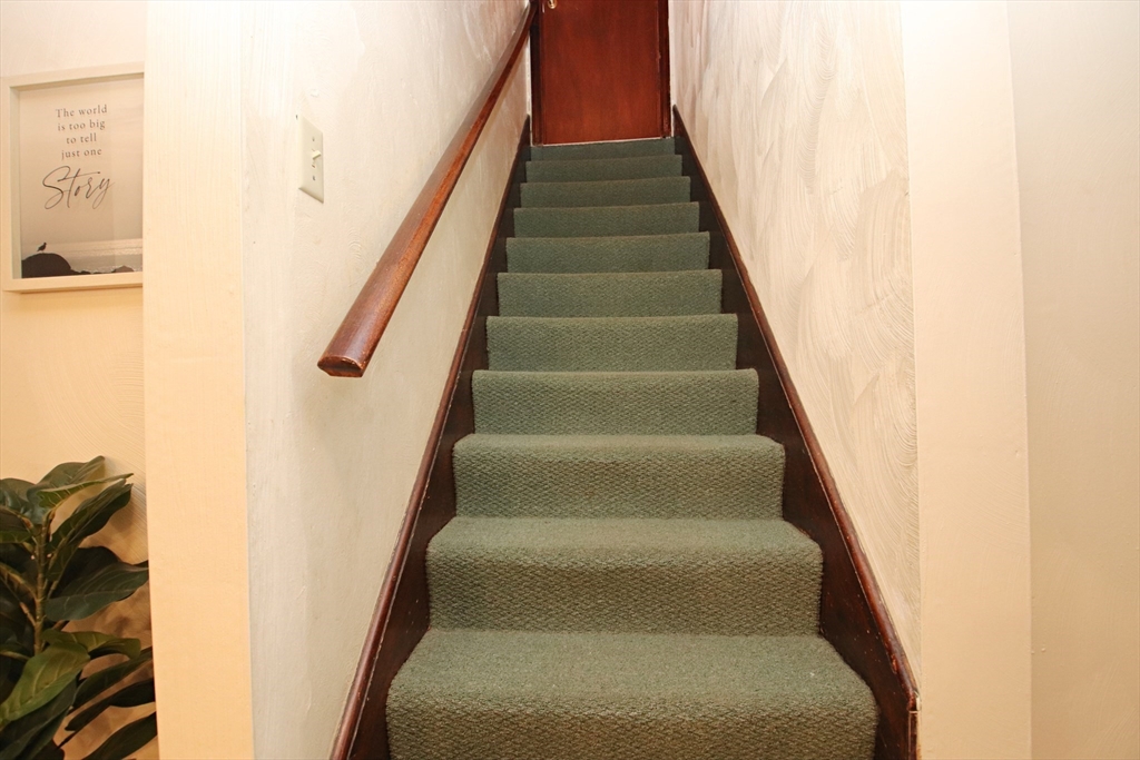 10 Pillings Road, Saugus, MA Photo #22