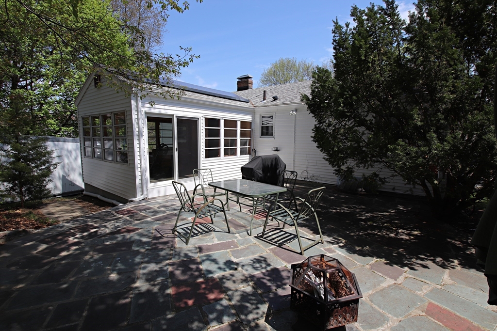 10 Pillings Road, Saugus, MA Photo #38