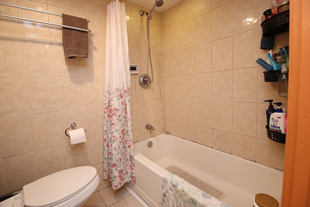 10 Pillings Road, Saugus, MA Photo #32