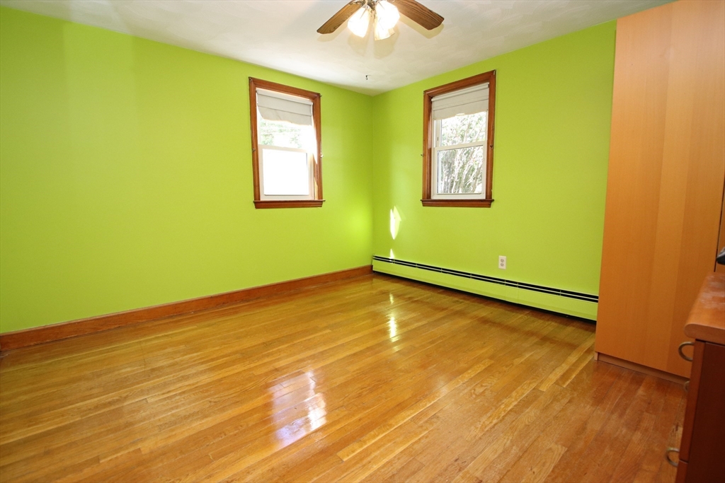 10 Pillings Road, Saugus, MA Photo #18