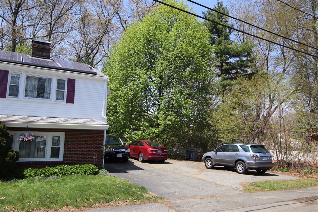 10 Pillings Road, Saugus, MA Photo #40