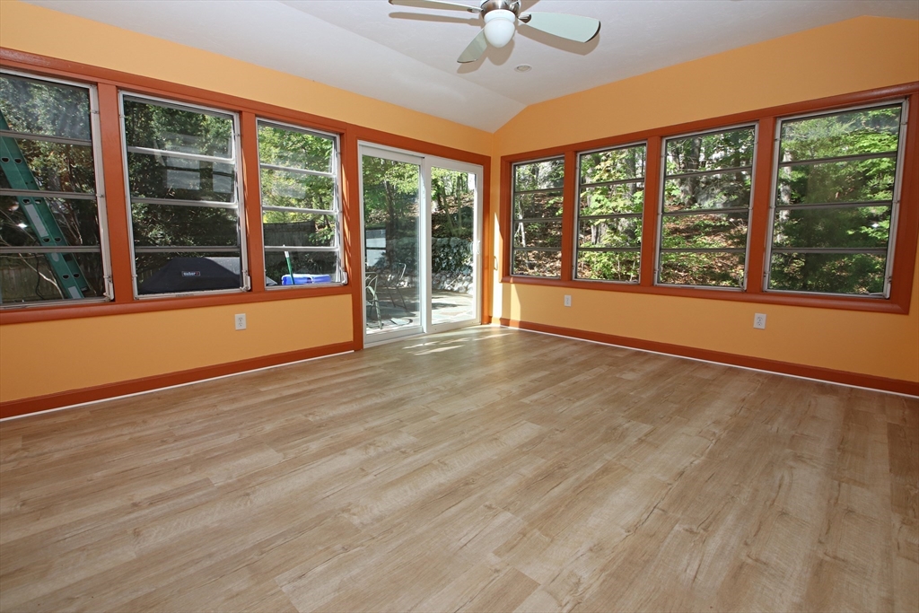 10 Pillings Road, Saugus, MA Photo #12