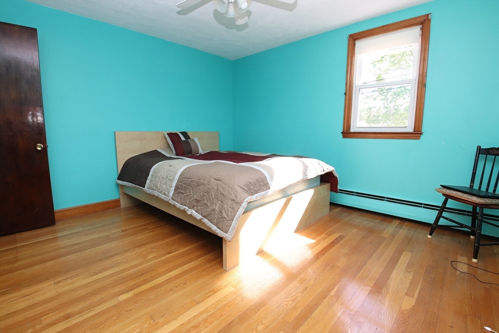 10 Pillings Road, Saugus, MA Photo #15