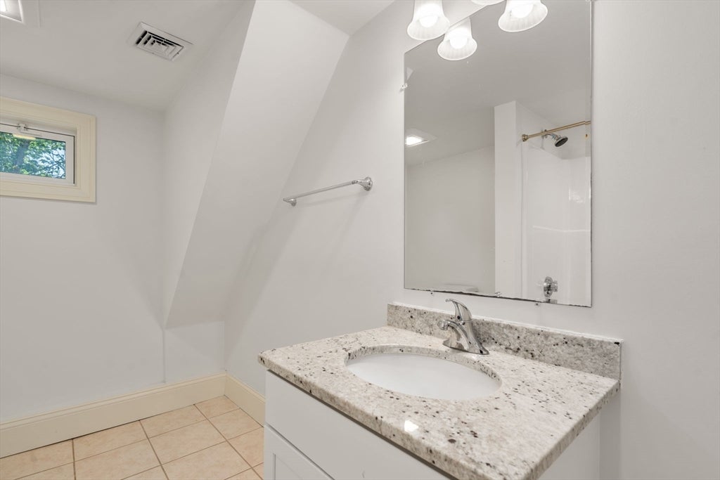 30 Willow Street #30, Newton, MA, 30 Willow Street #30, Newton, MA Photo #19