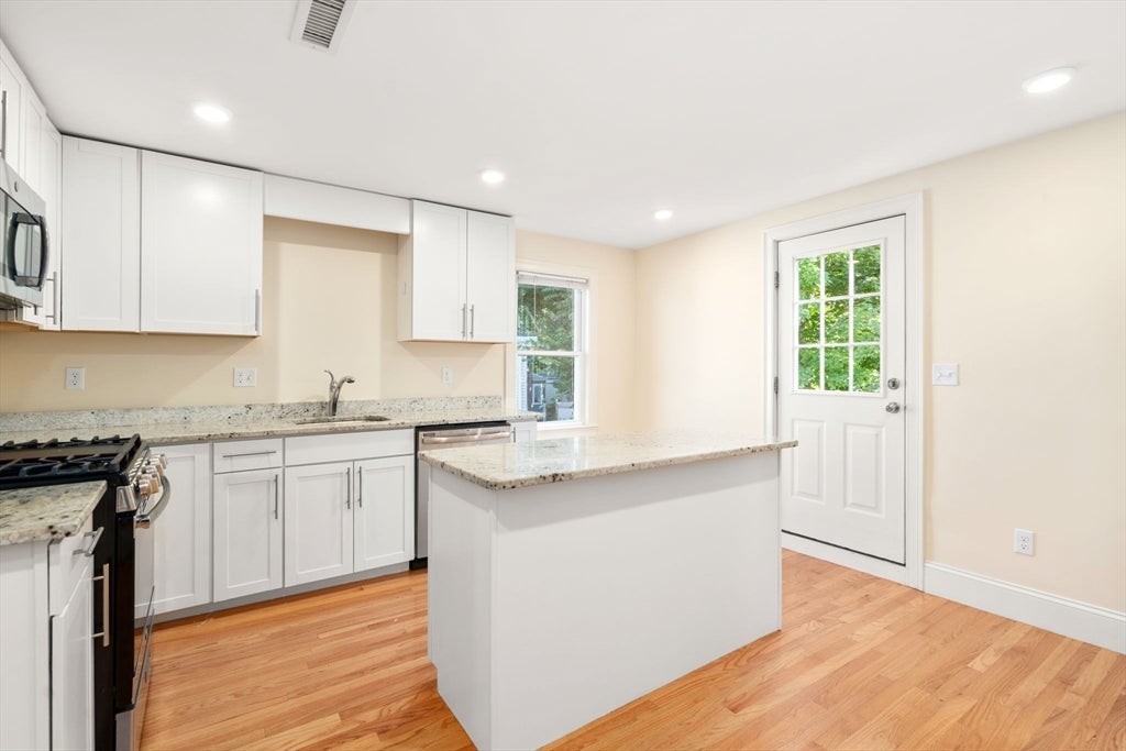 Photo of 30 Willow Street, Newton, MA