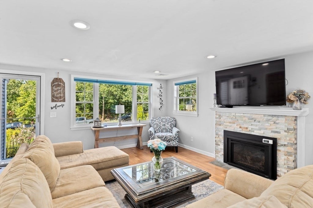 129 Chief Justice Cushing Hwy, Hingham, MA, 129 Chief Justice Cushing Hwy, Hingham, MA Photo #12