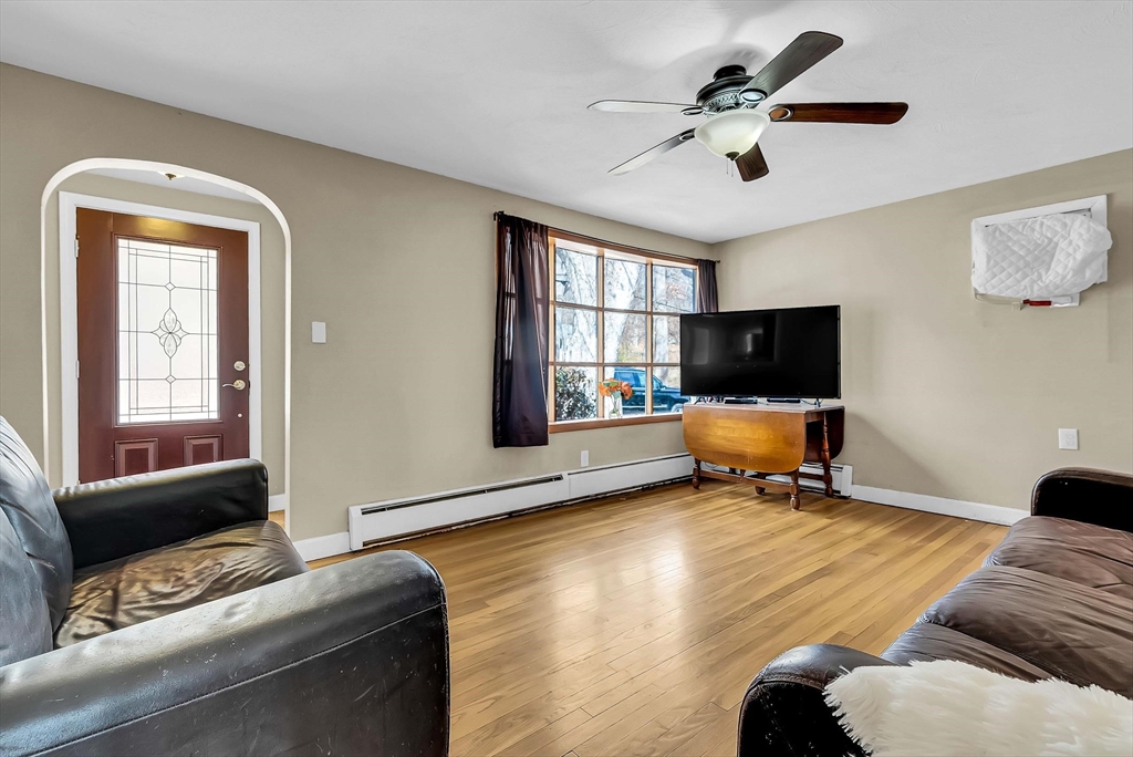 16 Marble Rd