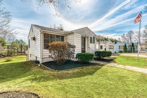 16 Marble Rd Sutton MA 01590