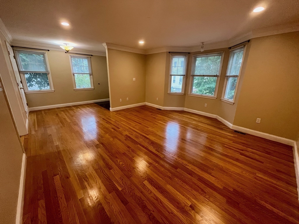 6 North Park Street 6