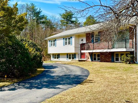 14 Hadley Road Sudbury MA 01776
