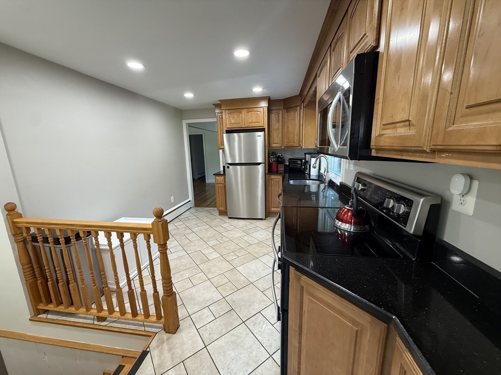18 Eastwood Rd