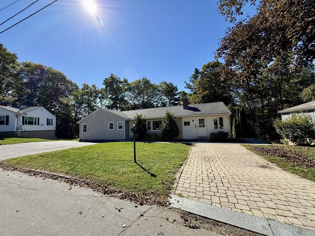 18 Eastwood Rd